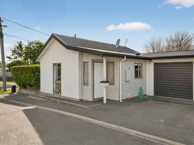 54 Silvester Street, Woolston