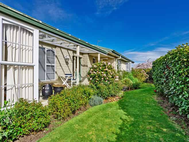 16 Moana Street, Rosedale