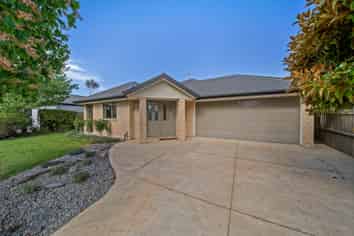 7 Milkers Gate, Parklands