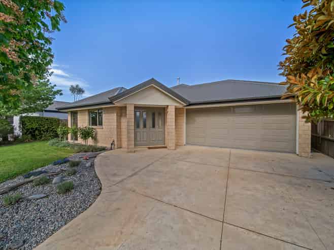 7 Milkers Gate, Parklands