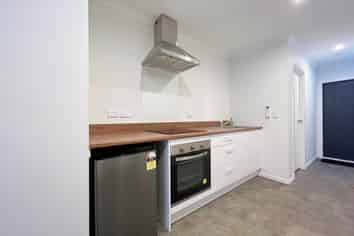 5C/11 Edgecumbe Street , Whitiora