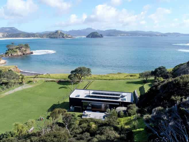 75 Greenside Road,  Medlands Beach, Great Barrier Island (Aotea Island)
