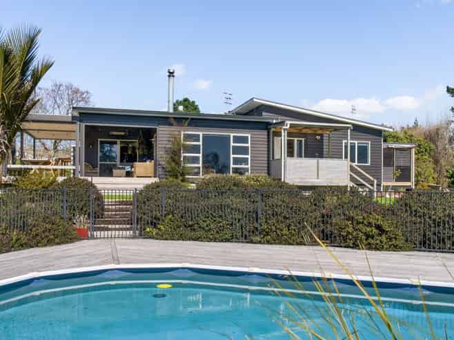 121A No 4 Road, Te Puke