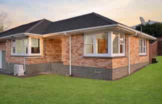 1/1 Sutton Crescent, Papatoetoe