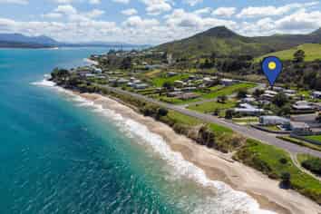 6 Kokohuia Road, Omapere