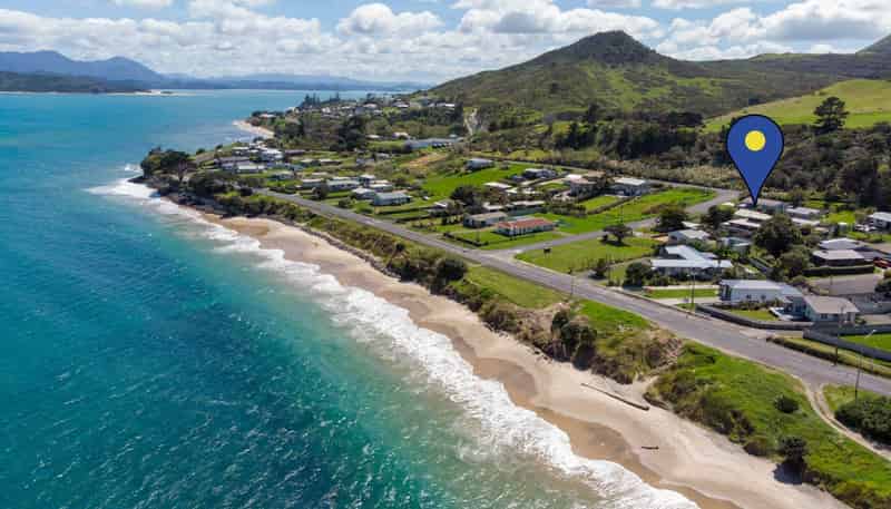 6 Kokohuia Road, Omapere