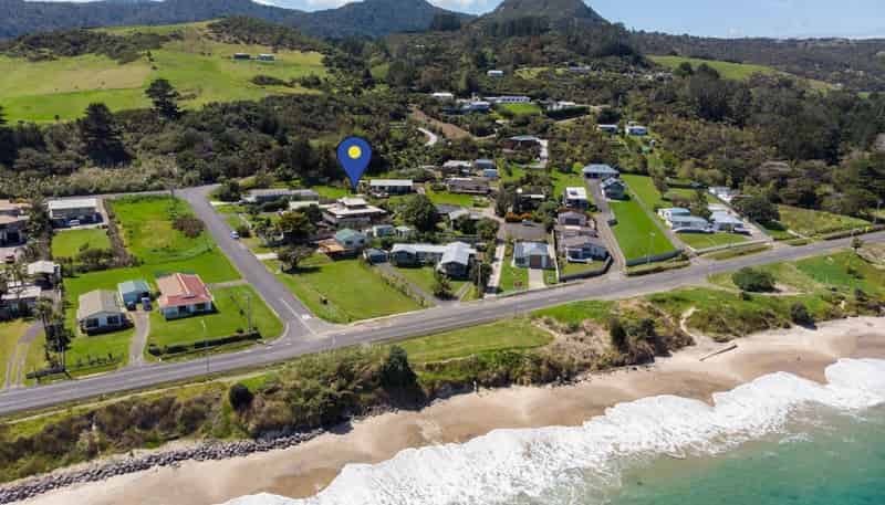 6 Kokohuia Road, Omapere