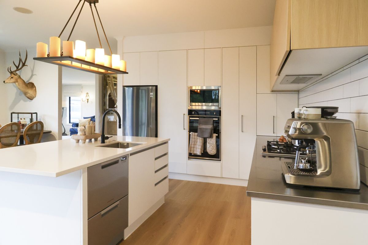 Contemporary Modern Living – pohled 4