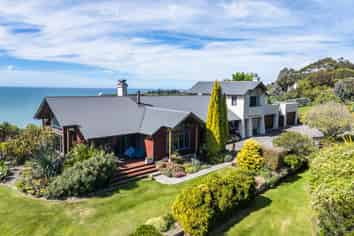 257 Cathedral Road, Gore Bay