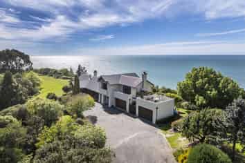 257 Cathedral Road, Gore Bay