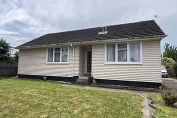 66 Highbury Avenue, Highbury