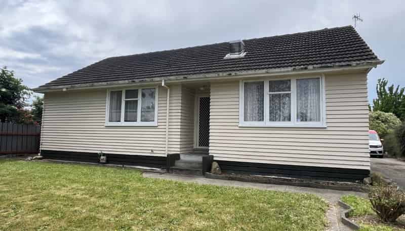 66 Highbury Avenue, Highbury