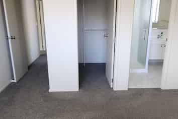 38 Riverholm Drive, Mangakakahi
