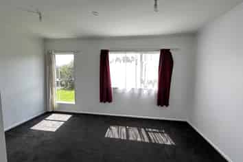 15 Hira Street , Hawera
