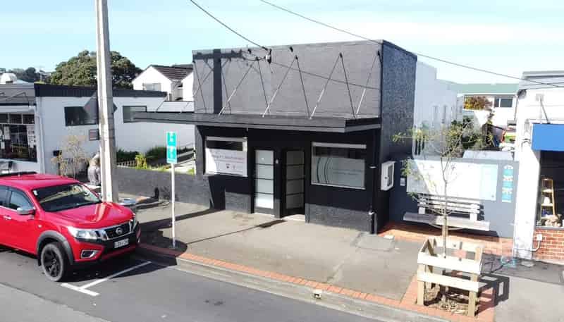 6 Steyne Avenue, Plimmerton