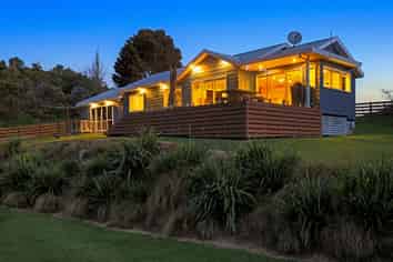 135 Whangamoa Drive, Okere Falls