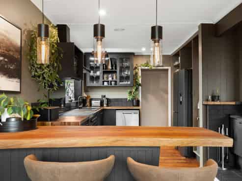 7 Totara Street, Glenholme