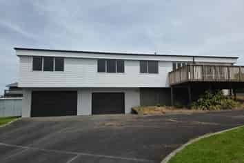 86 Botanical Road, Tauranga South