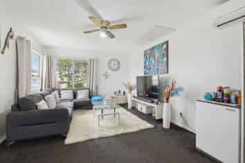 2 Navigator Place, Papatoetoe