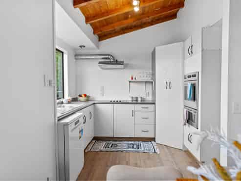 1/86 Waimumu Road, Massey