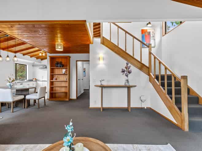 1/86 Waimumu Road, Massey