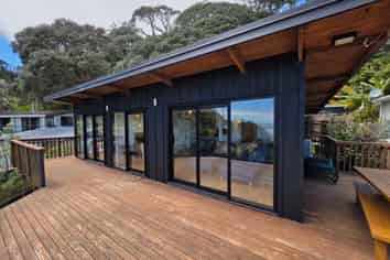 10744 State Highway 35, Waihau Bay