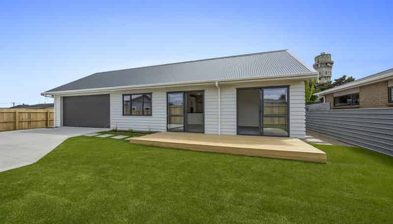 43 Collins Street, Hawera