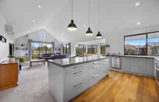 5 Parkview Street, Wanaka