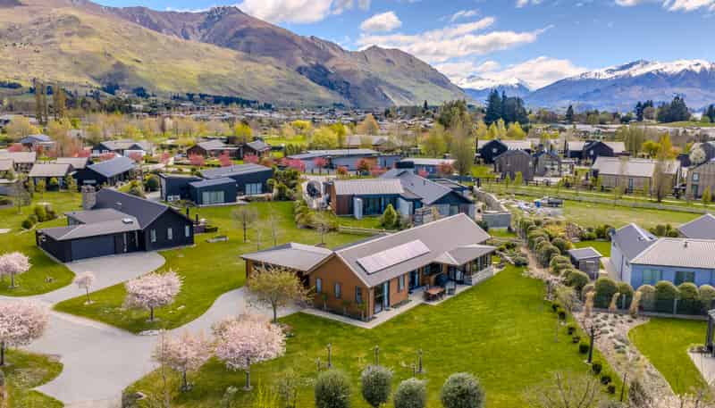 5 Parkview Street, Wanaka