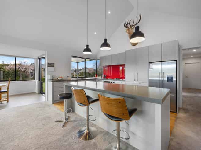 5 Parkview Street, Wanaka