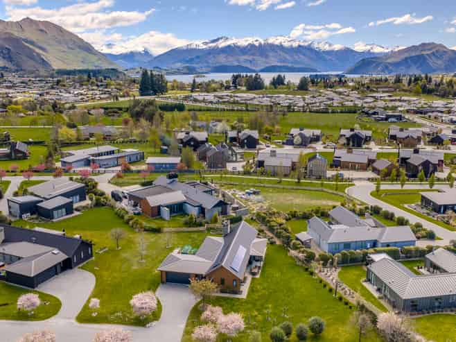 5 Parkview Street, Wanaka