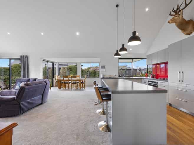 5 Parkview Street, Wanaka