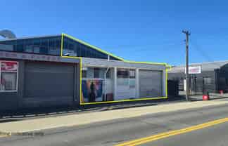 Handy Industrial Warehouse, close to CBD