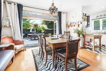 574 River Road, Fairfield