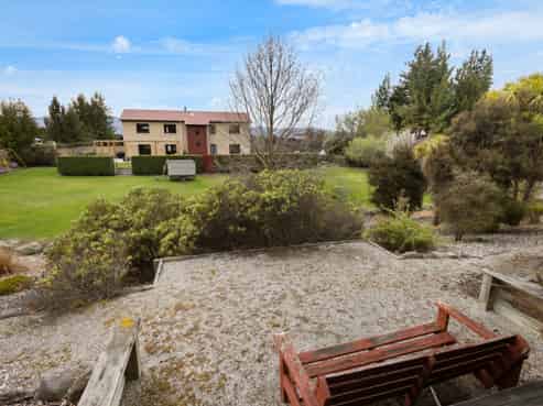 32 Rockhaven, Albert Town