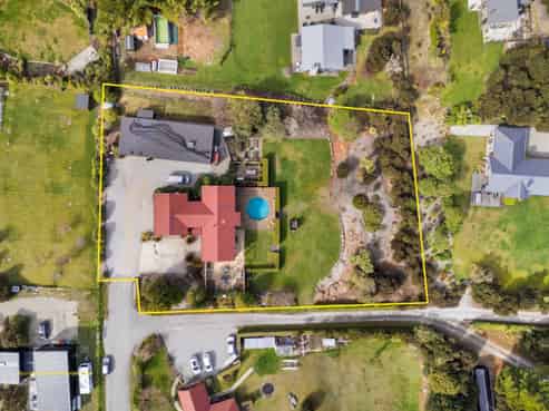 32 Rockhaven, Albert Town