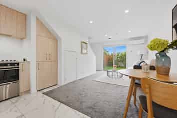 14/42 Kaikoura Street, Henderson