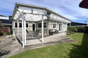 33 Percy Street, Burleigh