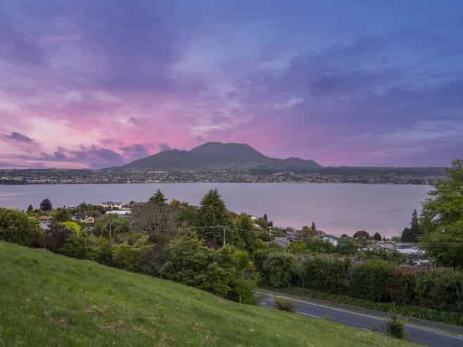 58 Mapara Road, Acacia Bay