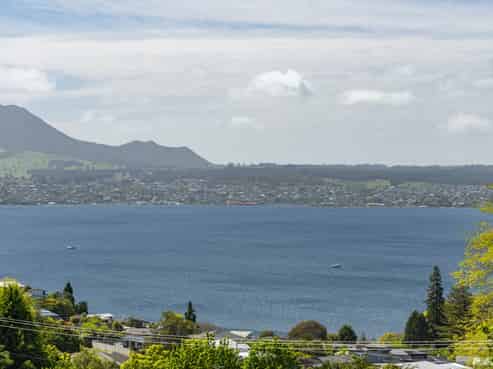 58 Mapara Road, Acacia Bay