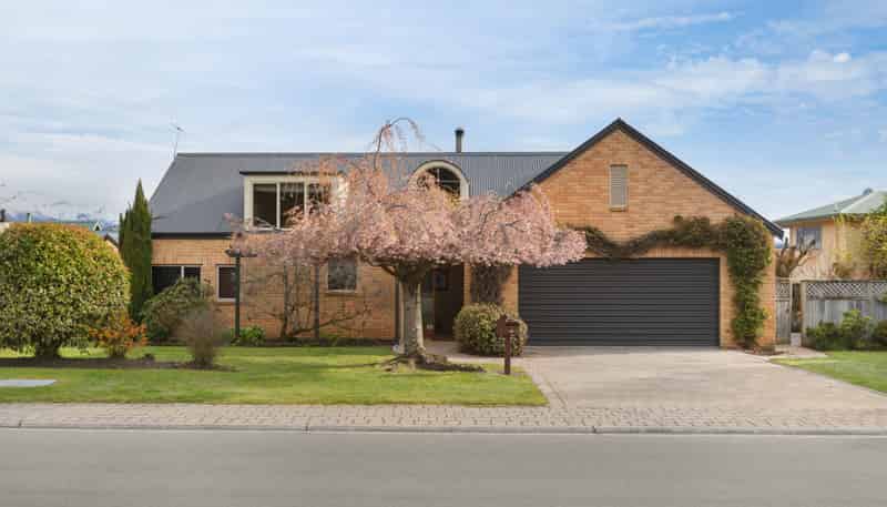 40 Meadowstone Drive, Wanaka