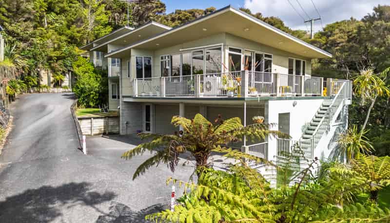 15D Greys Lane, Paihia