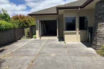 2 Ashgrove Place, Ohauiti