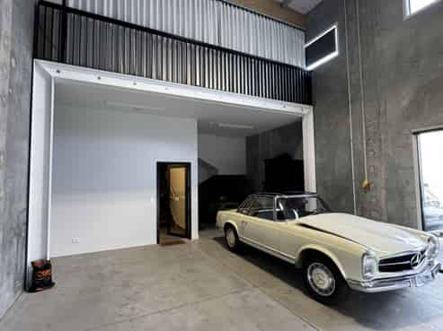 Industrial Unit for Lease - Glenda Drive