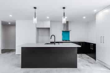 42 Maunganamu Drive, Wharewaka