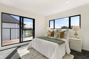 Lot 2/1 Amberley Ave, Te Atatu South