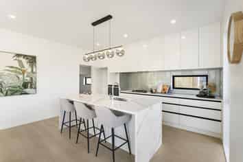 Lot 2/1 Amberley Ave, Te Atatu South