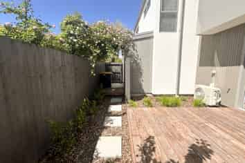 6 Strauss Place, SOMERFIELD