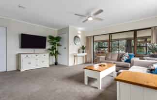 5 Alpha Avenue, Coastlands