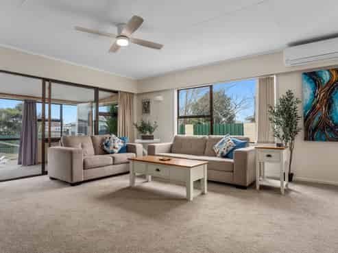 5 Alpha Avenue, Coastlands